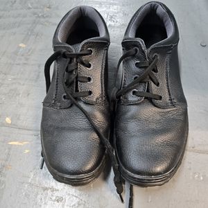 Doc Martens Rockbridge Oxford Shoes